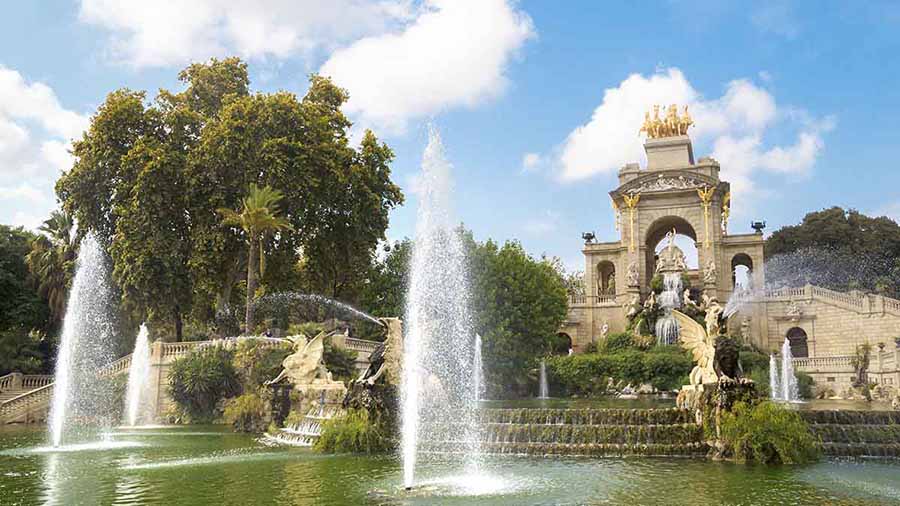 สถาบันการศึกษาในสเปน