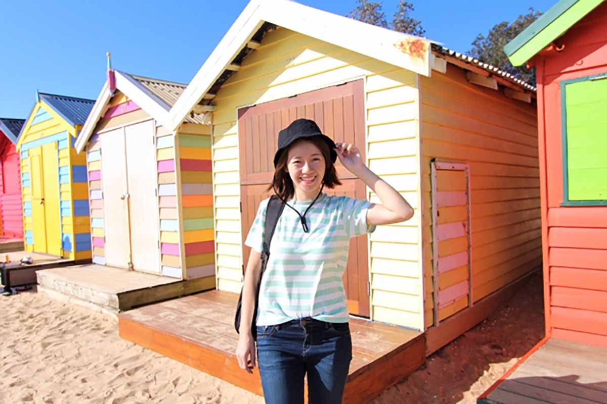 สถาบันการศึกษาในต่างประเทศ